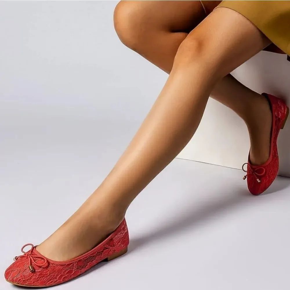 BRAND NEW TOP MODA ANNETTE-1 LACE BOWNOT SLIP-ON STYLE FLAT